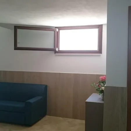 Sergio Cuna Apartment